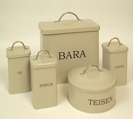 Welsh Serif Putty and Chrome Collection